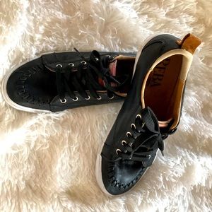 Reba by Justin Black Leather sneakers. Size 10